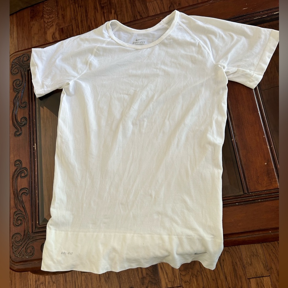 Nike dri fit tee